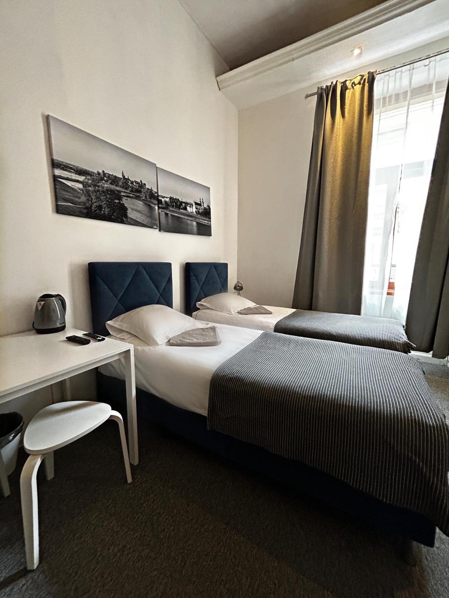 Harmony Aparthotel Cracovia Esterno foto