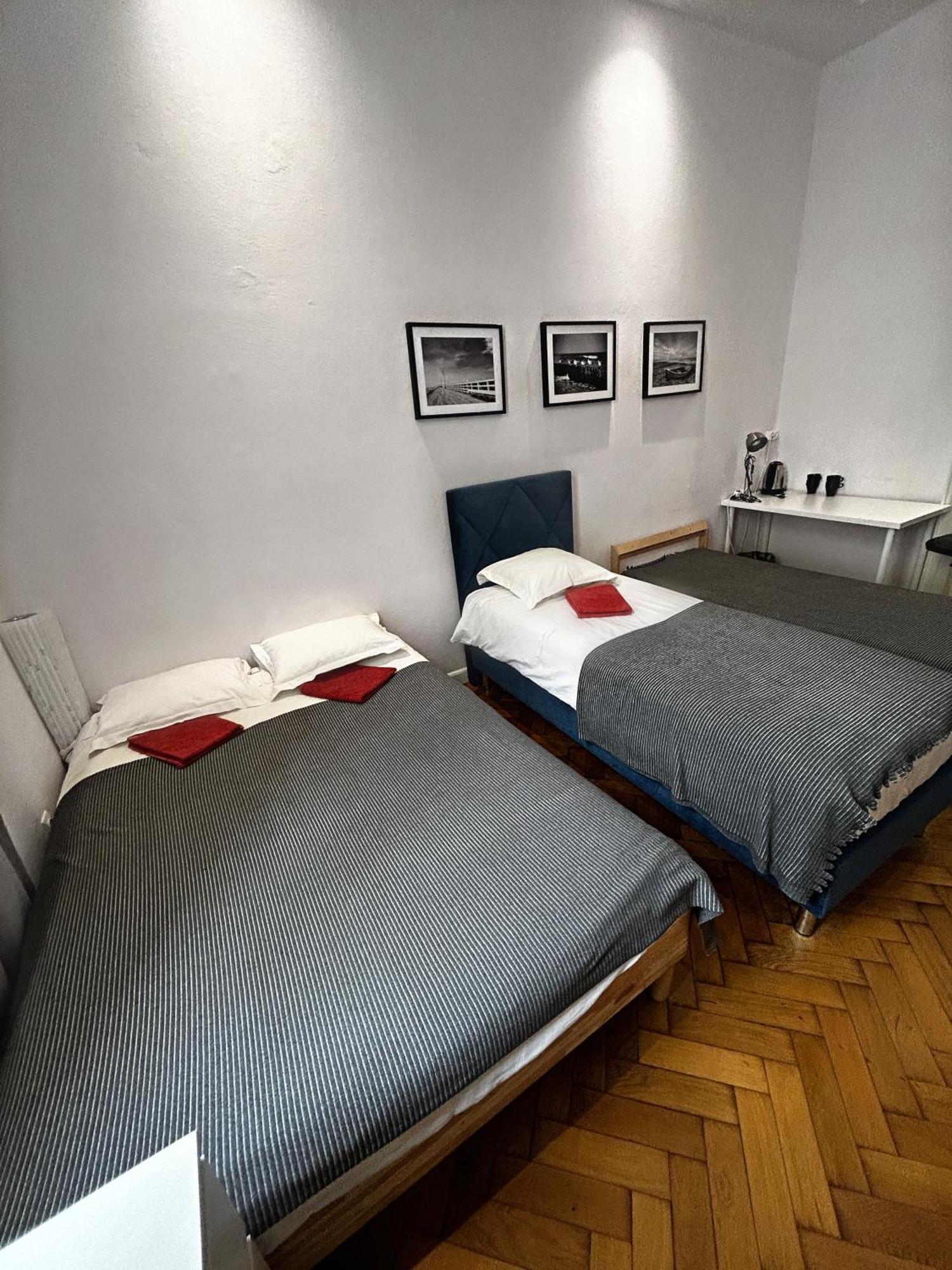 Harmony Aparthotel Cracovia Esterno foto