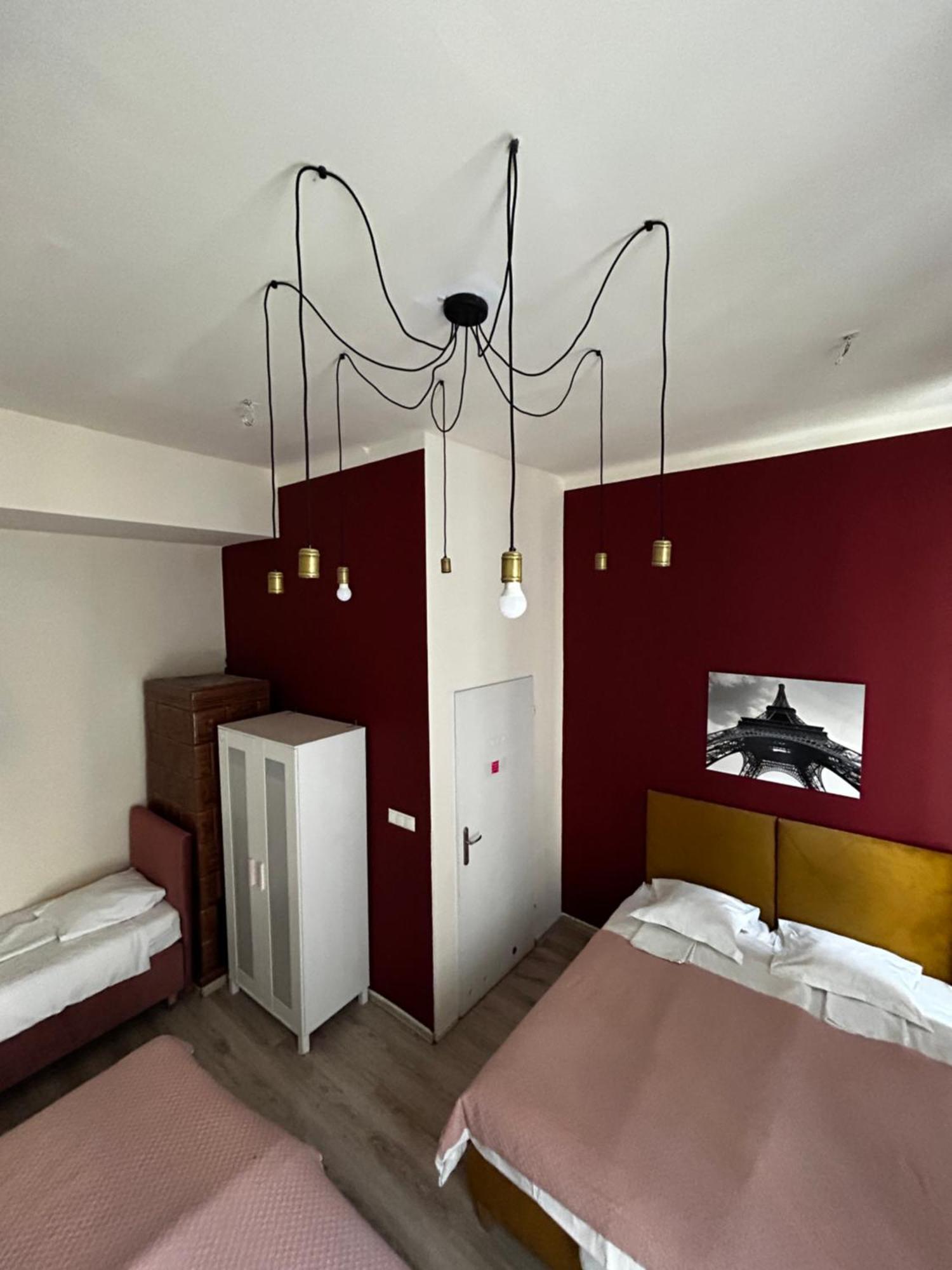 Harmony Aparthotel Cracovia Esterno foto