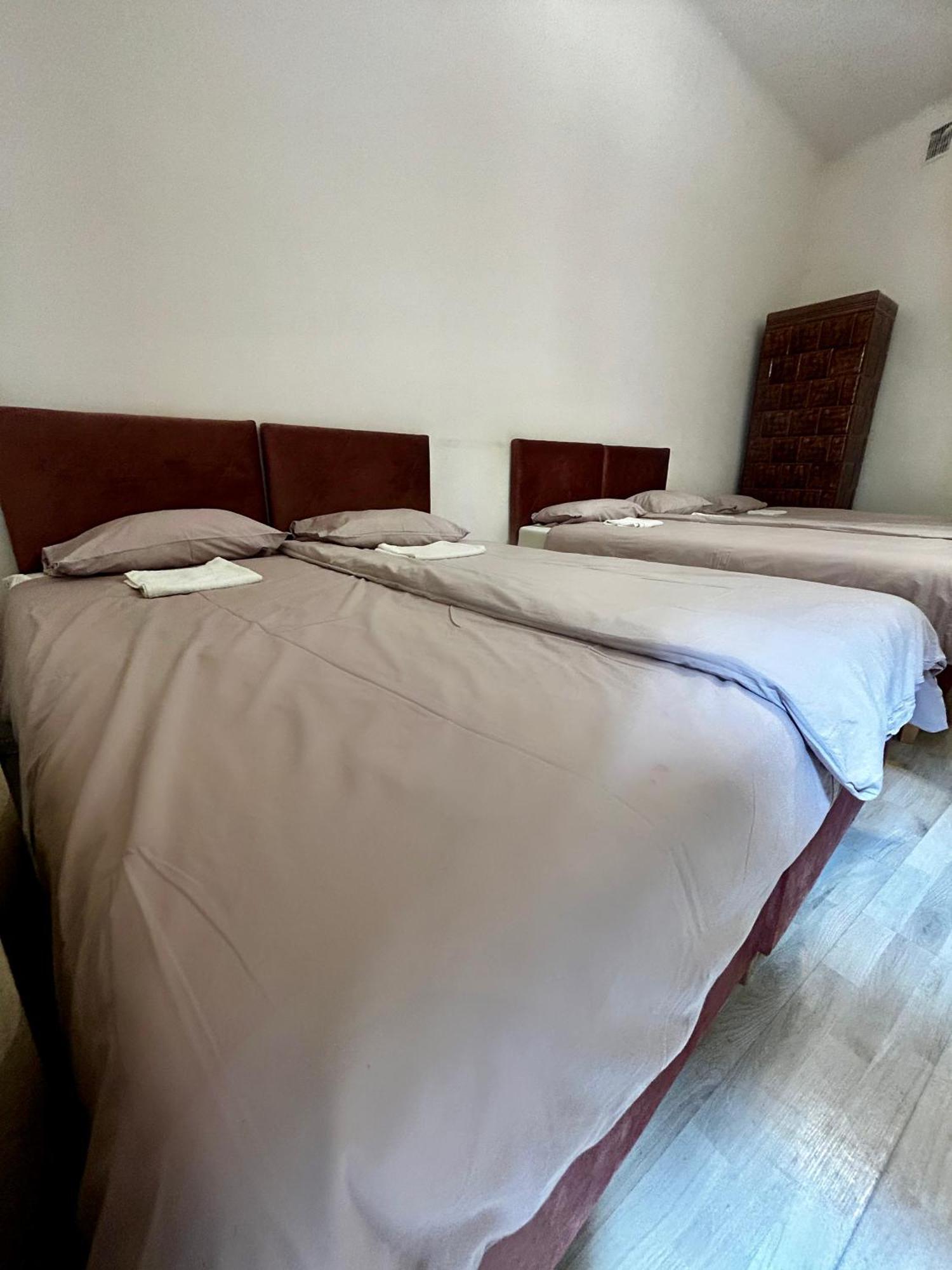 Harmony Aparthotel Cracovia Esterno foto