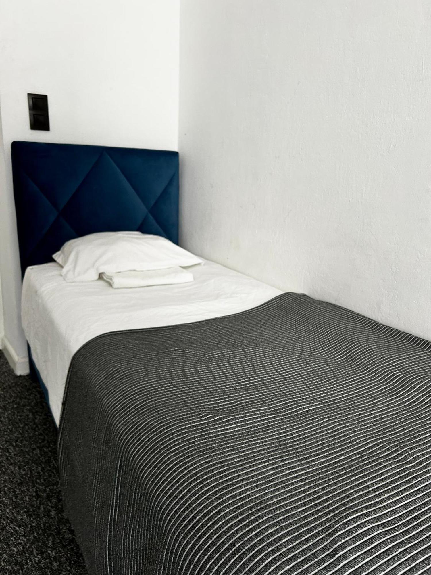 Harmony Aparthotel Cracovia Esterno foto